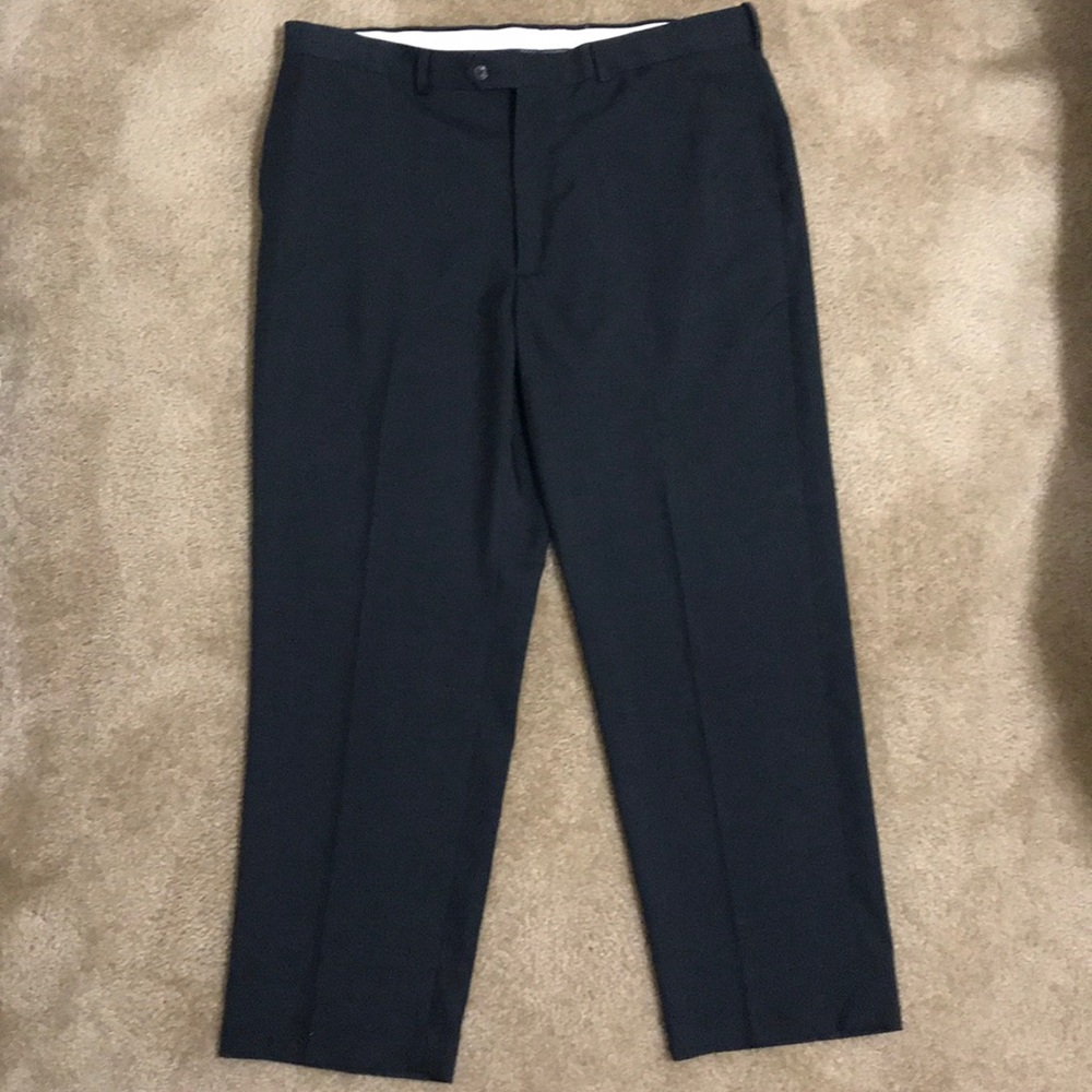 Men’s Roundtree & Yorke dress pants